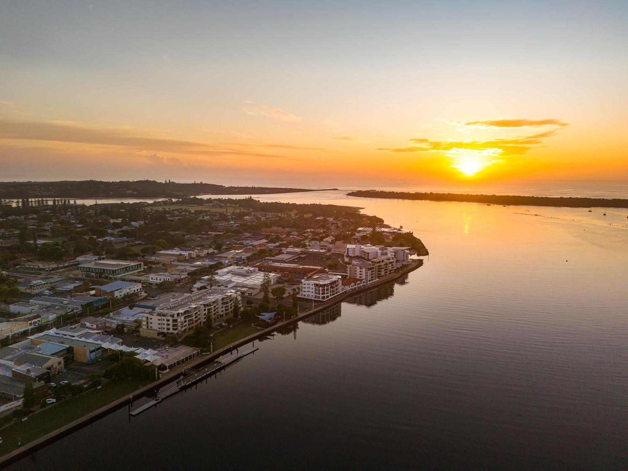 Riverside Holiday Apartments Балина Екстериор снимка
